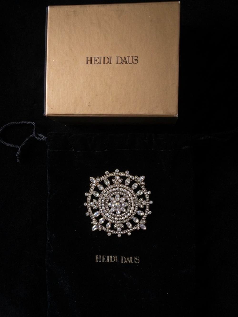 #22 Heidi Daus “ Paris Salon” French Twist Clear Crystal Brooch